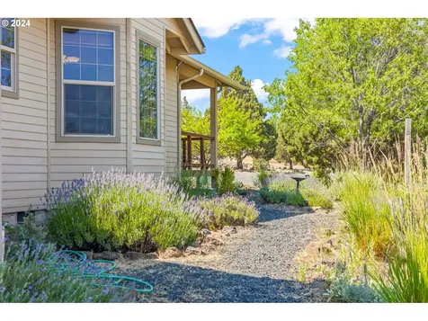 16615 SW Blue Jay Road Terrebonne OR 97760