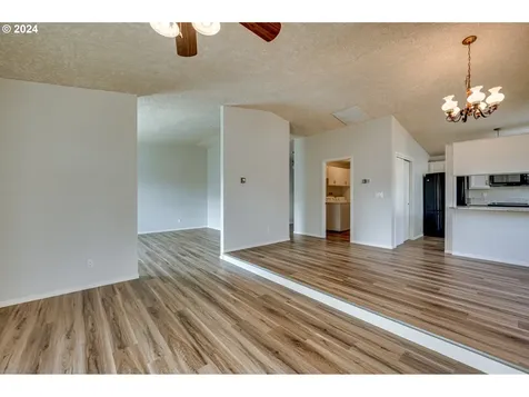 113 Manteca Drive Kelso WA 98626