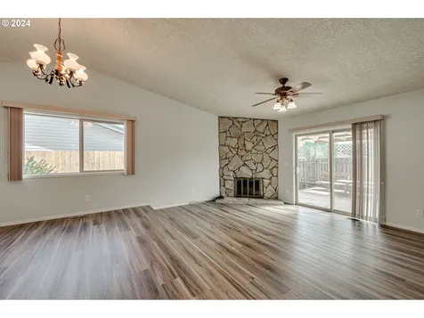 113 Manteca Drive Kelso WA 98626