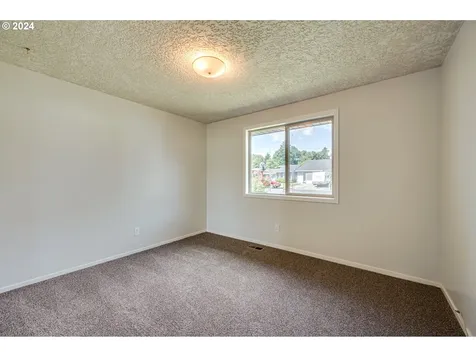 113 Manteca Drive Kelso WA 98626