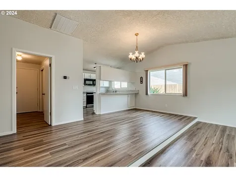 113 Manteca Drive Kelso WA 98626