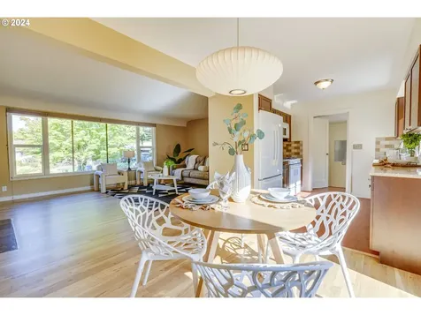 9926 Sw 59th Avenue Portland OR 97219