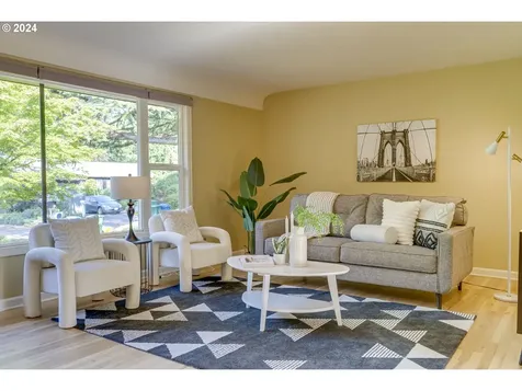 9926 Sw 59th Avenue Portland OR 97219