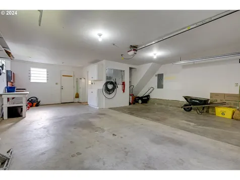 9926 Sw 59th Avenue Portland OR 97219