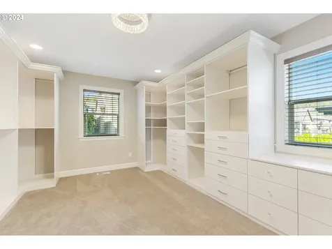 2106 N 6th Street Washougal WA 98671