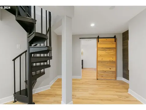 2106 N 6th Street Washougal WA 98671