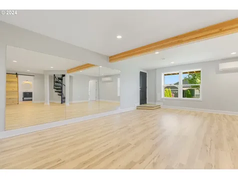 2106 N 6th Street Washougal WA 98671