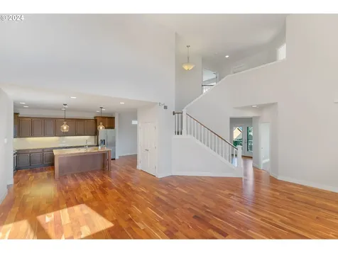 2106 N 6th Street Washougal WA 98671