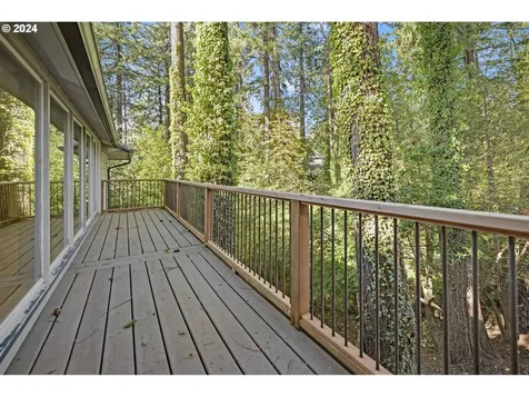 3901 SW Hamilton Street Portland OR 97221