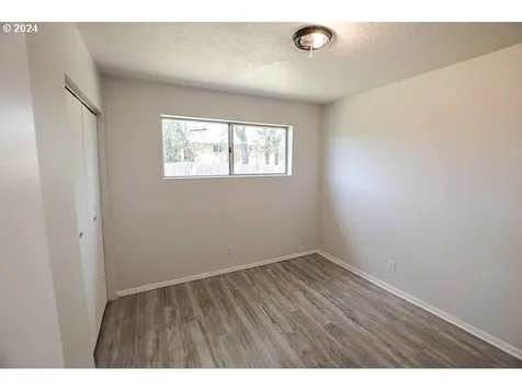 748 Ne Church Avenue Roseburg OR 97470