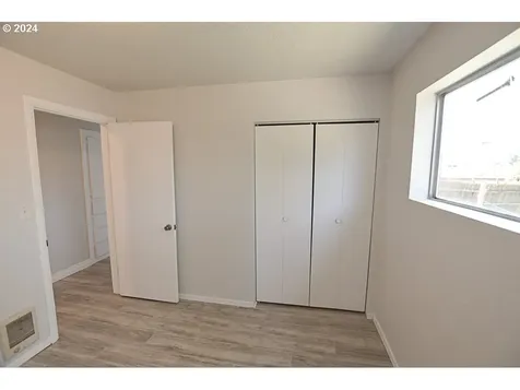 748 Ne Church Avenue Roseburg OR 97470