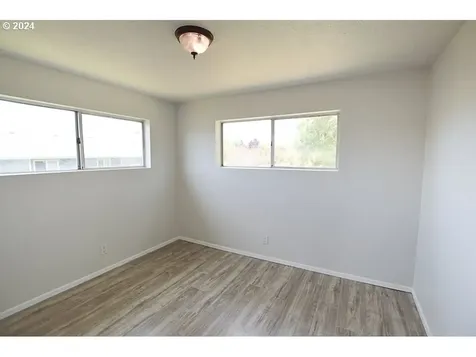 748 Ne Church Avenue Roseburg OR 97470