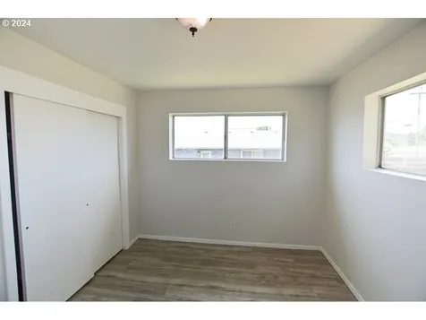 748 Ne Church Avenue Roseburg OR 97470