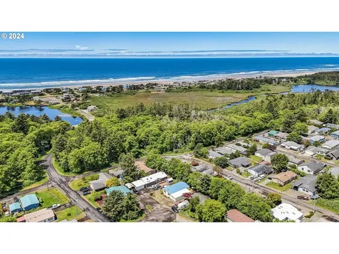 1056 Charlotte Court Rockaway Beach OR 97136