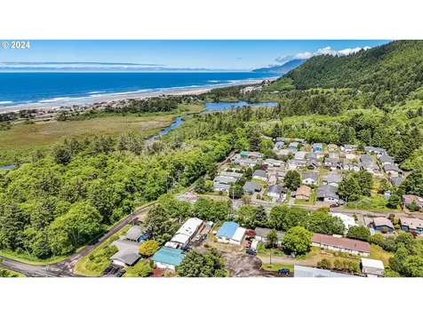 1056 Charlotte Court Rockaway Beach OR 97136