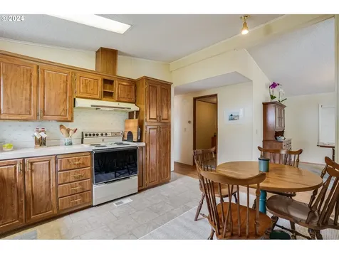 1056 Charlotte Court Rockaway Beach OR 97136