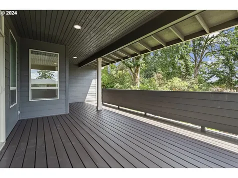 14140 Quail Court Oregon City OR 97045