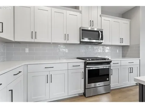 14140 Quail Court Oregon City OR 97045