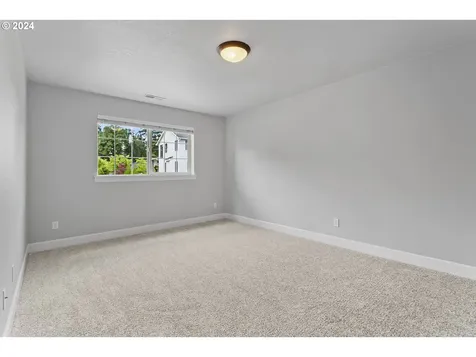 14140 Quail Court Oregon City OR 97045