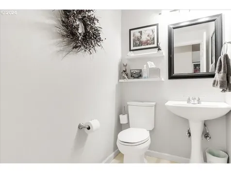 2015 Ne 137th Court Vancouver WA 98684