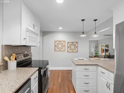 14903 Se Linden Lane Milwaukie OR 97267