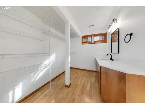 1419 NE 102nd Avenue Vancouver WA 98664