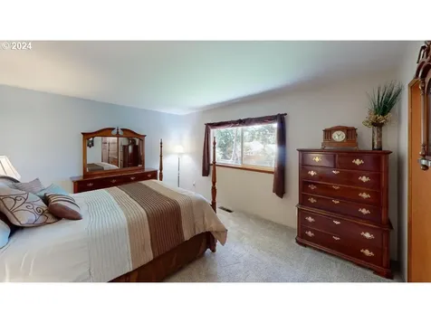 945 Helen Lane Brookings OR 97415