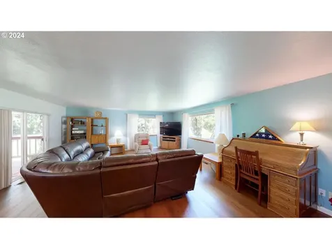 945 Helen Lane Brookings OR 97415