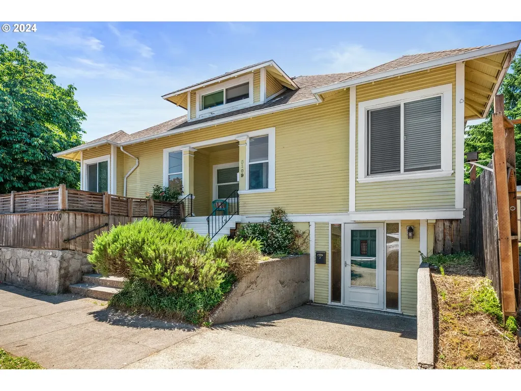 5109 NE 11th Avenue Portland OR 97211