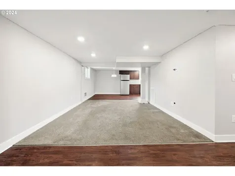 5109 NE 11th Avenue Portland OR 97211