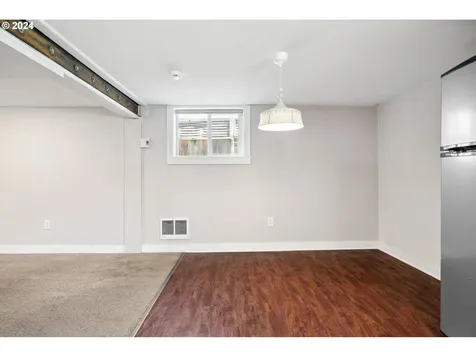 5109 NE 11th Avenue Portland OR 97211