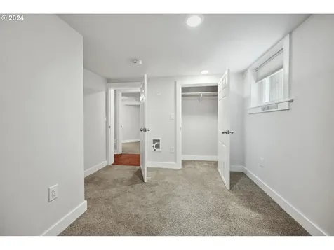 5109 NE 11th Avenue Portland OR 97211