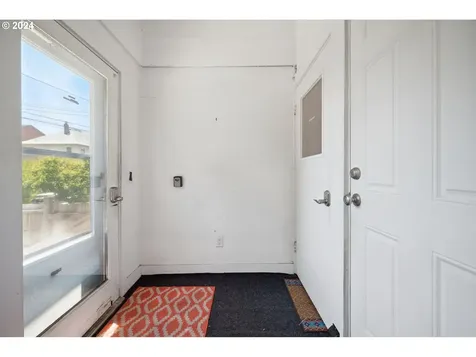 5109 NE 11th Avenue Portland OR 97211