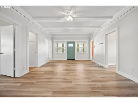 5109 NE 11th Avenue Portland OR 97211