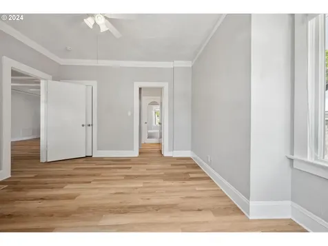 5109 NE 11th Avenue Portland OR 97211