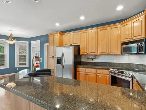 17701 NE 30th Street Vancouver WA 98682