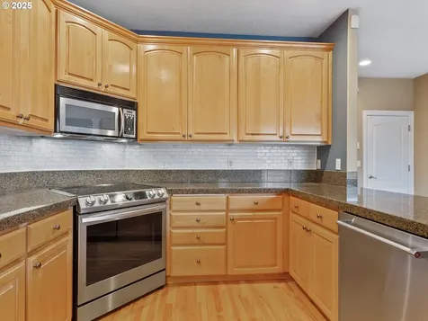 17701 NE 30th Street Vancouver WA 98682