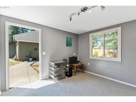 1421 SE 4th Street Gresham OR 97080