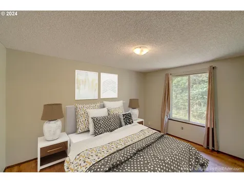 92254 Moore Road Warrenton OR 97146