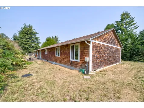 92254 Moore Road Warrenton OR 97146