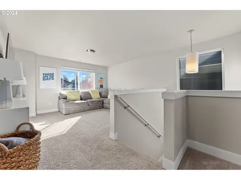 11211 NW 325th Avenue North Plains OR 97133