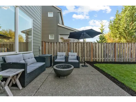 11211 NW 325th Avenue North Plains OR 97133