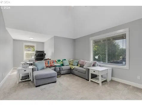 3115 N Main Street Newberg OR 97132