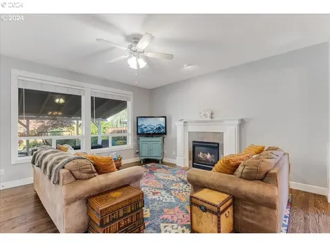 3115 N Main Street Newberg OR 97132