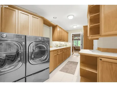 2857 Lewis River Road Woodland WA 98674