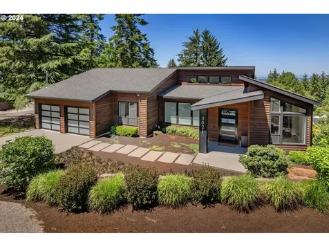 3021 Nw Luray Terrace Portland OR 97210