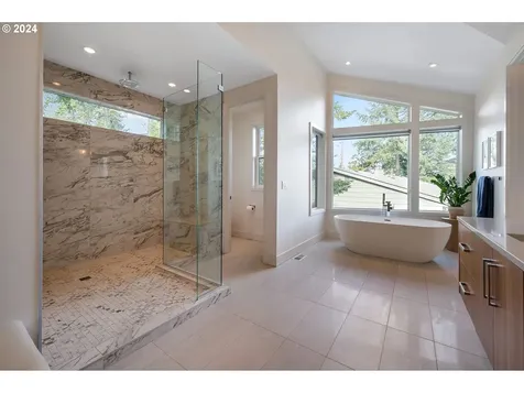 3021 Nw Luray Terrace Portland OR 97210