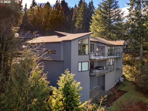 3021 Nw Luray Terrace Portland OR 97210