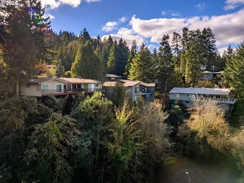 3021 Nw Luray Terrace Portland OR 97210