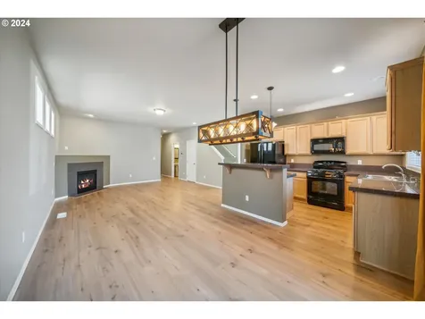 3069 Se Kingswood Avenue Hillsboro OR 97123